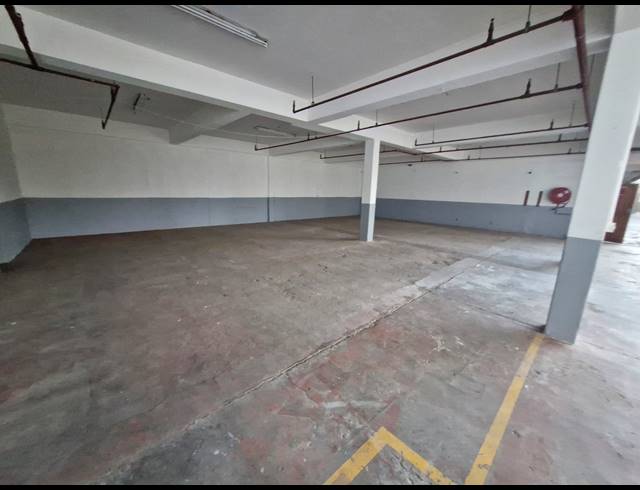 3,762M² WAREHOUSE TO LET IN BENROSE